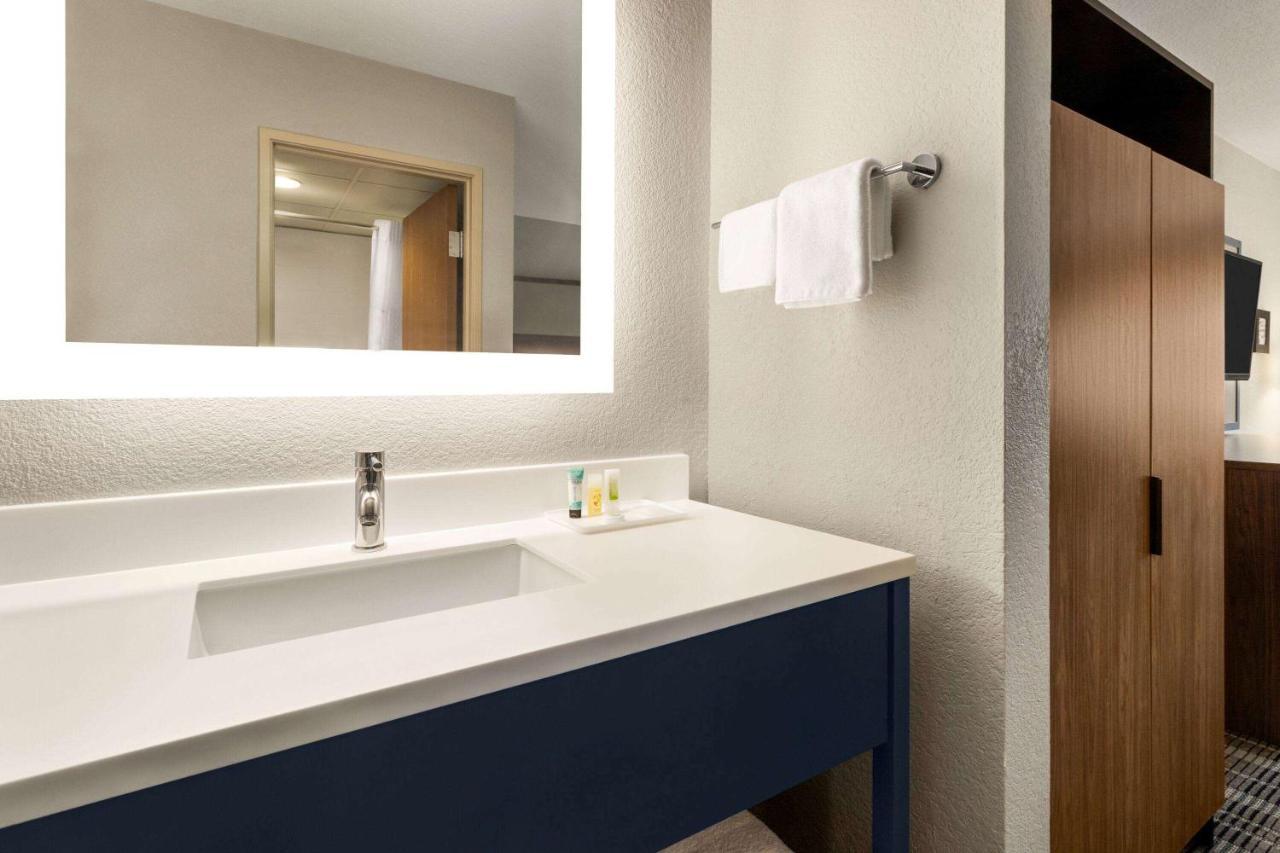 Americinn By Wyndham Branson & Conference Center المظهر الخارجي الصورة