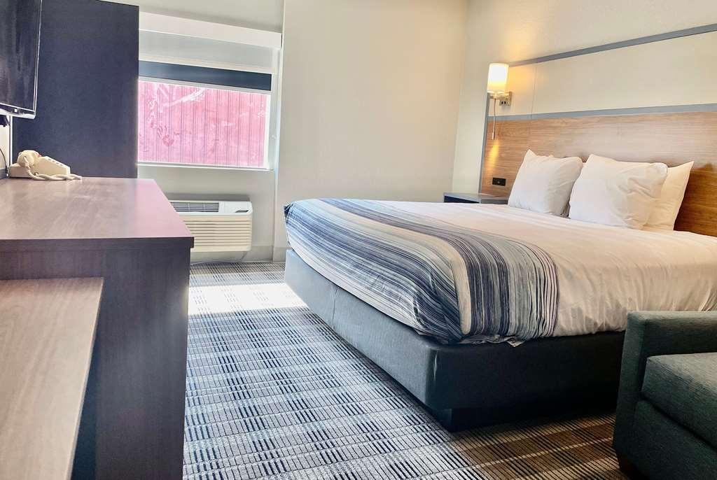 Americinn By Wyndham Branson & Conference Center الغرفة الصورة