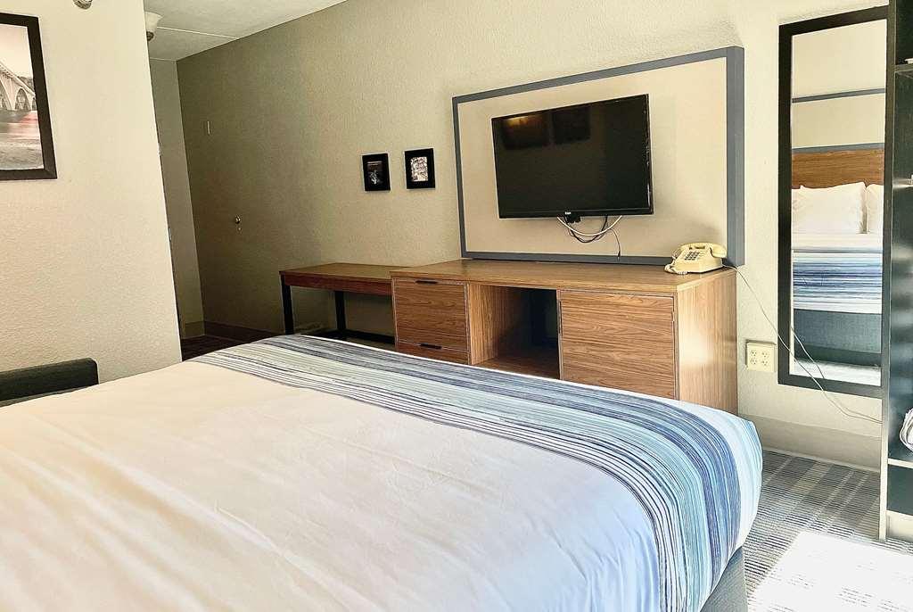 Americinn By Wyndham Branson & Conference Center الغرفة الصورة