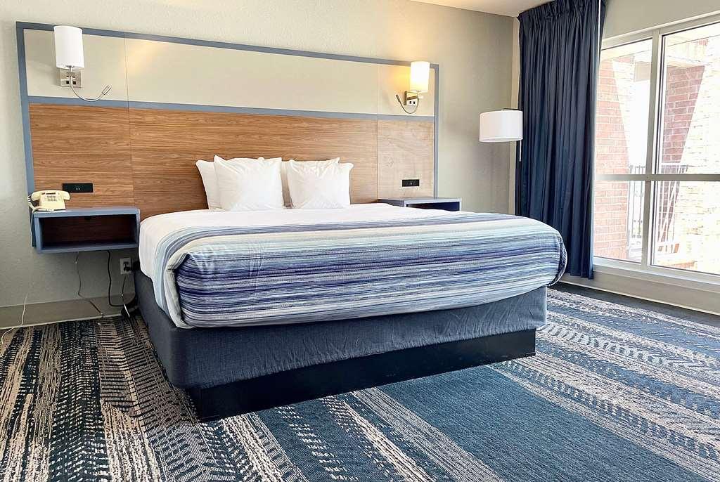 Americinn By Wyndham Branson & Conference Center الغرفة الصورة